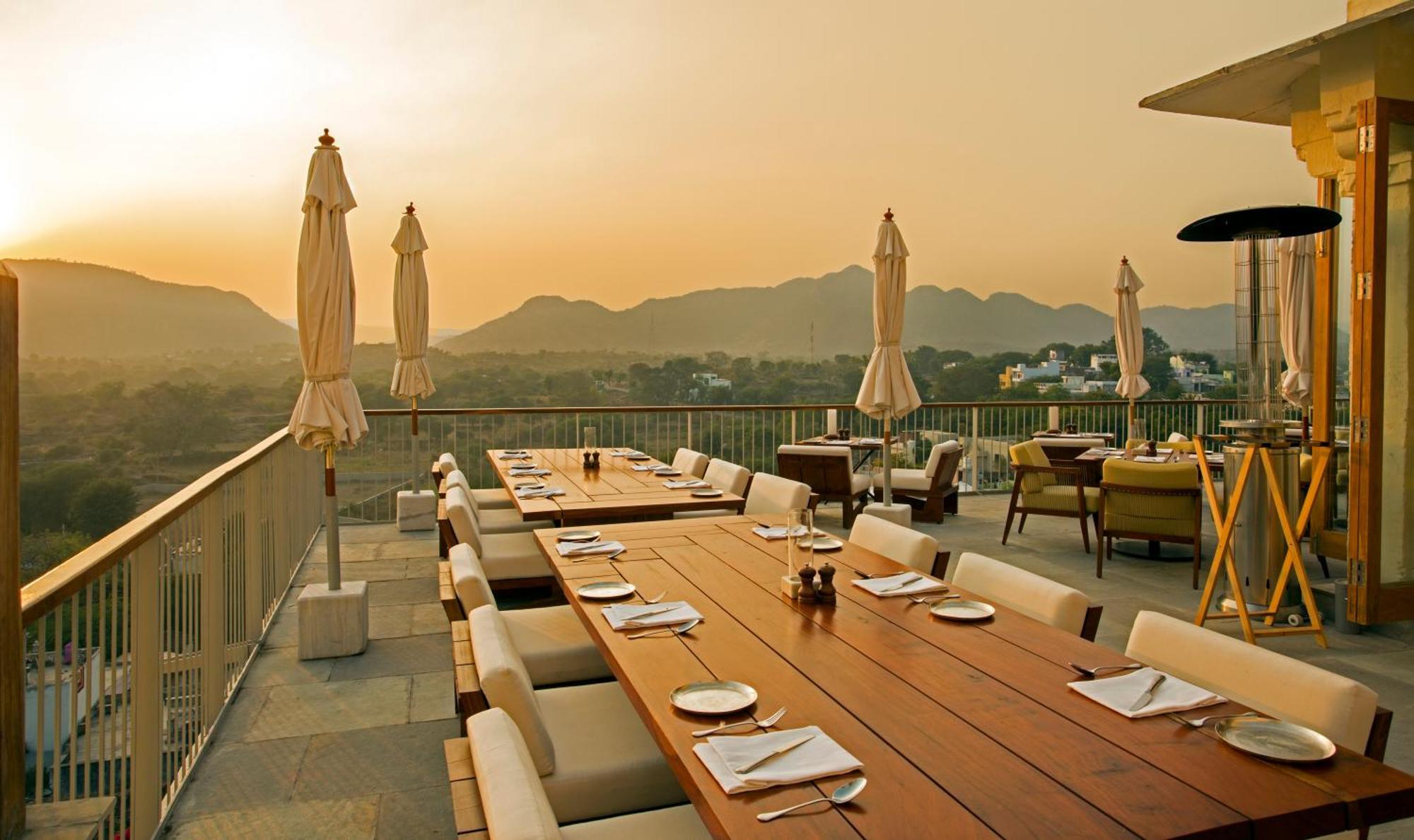 Raas Devigarh Hotel Delwara