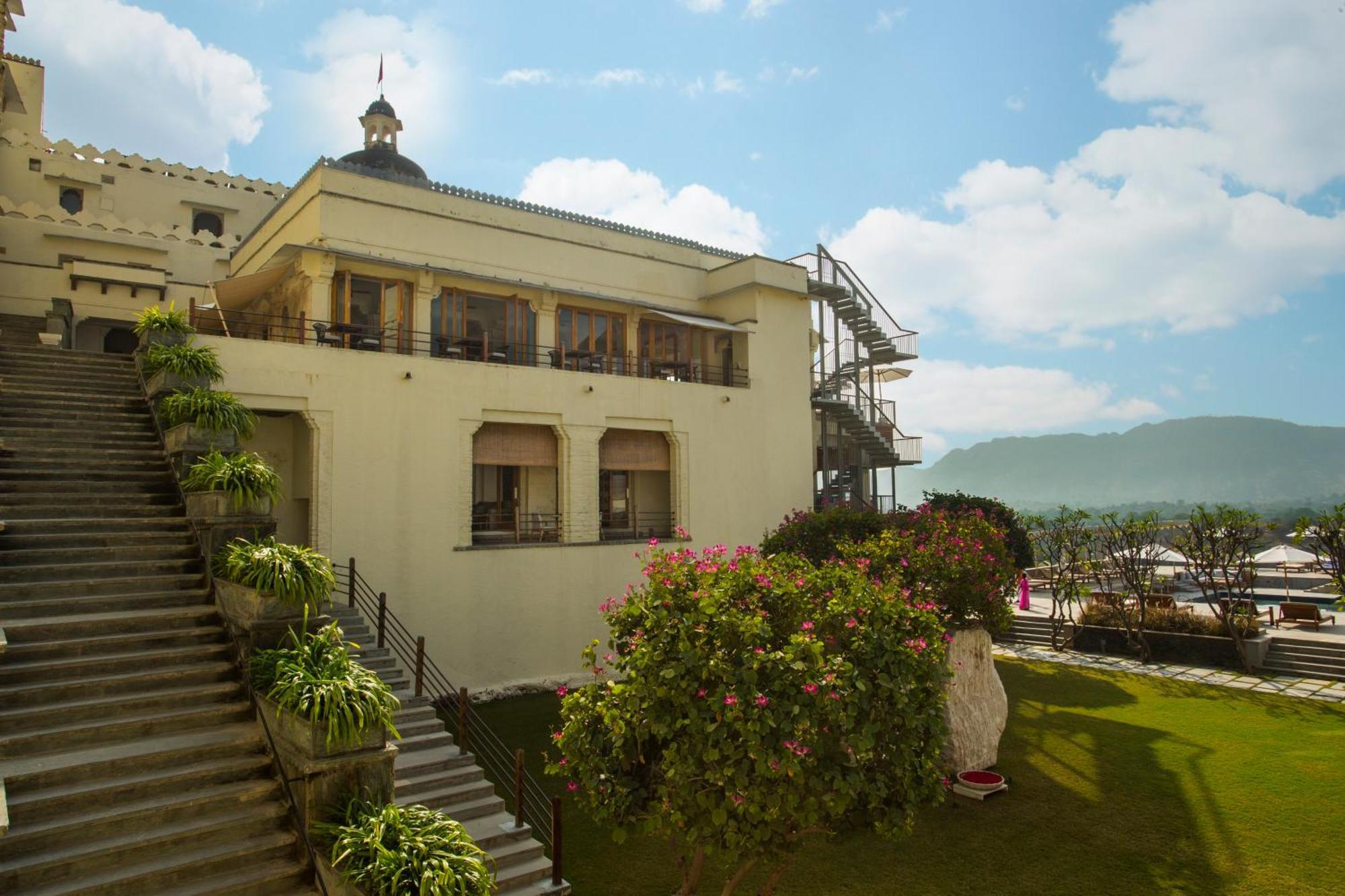 Raas Devigarh Hotel Delwara