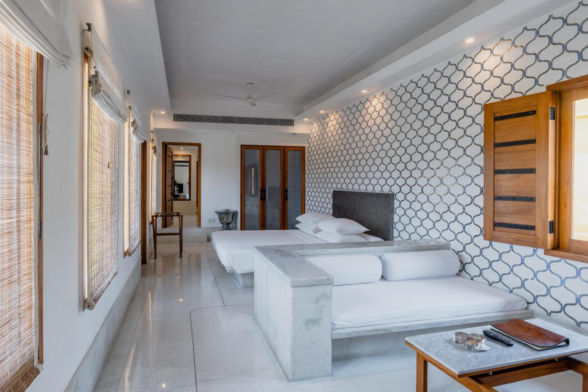 Raas Devigarh 5*
