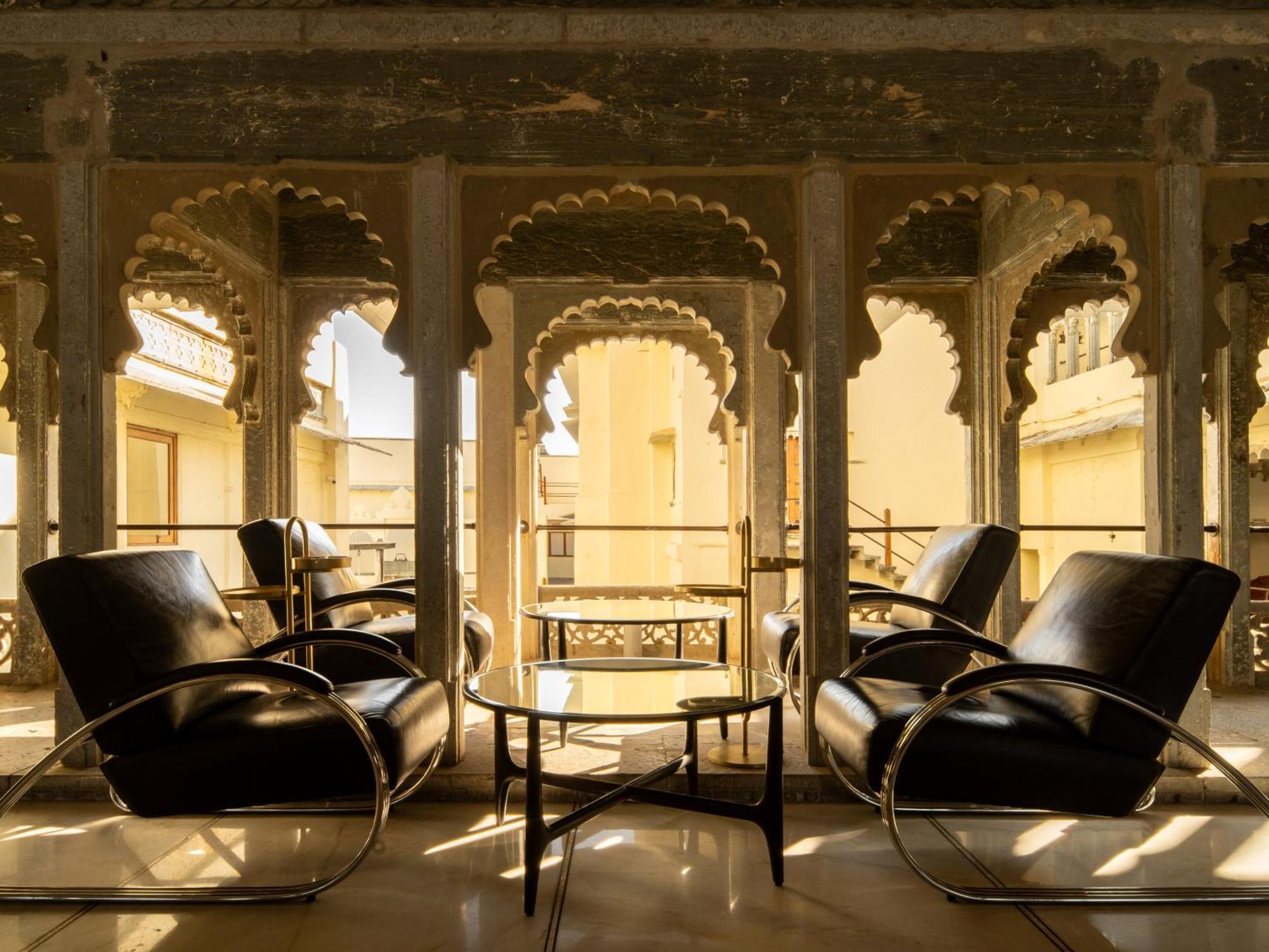 Hotel Raas Devigarh 5*