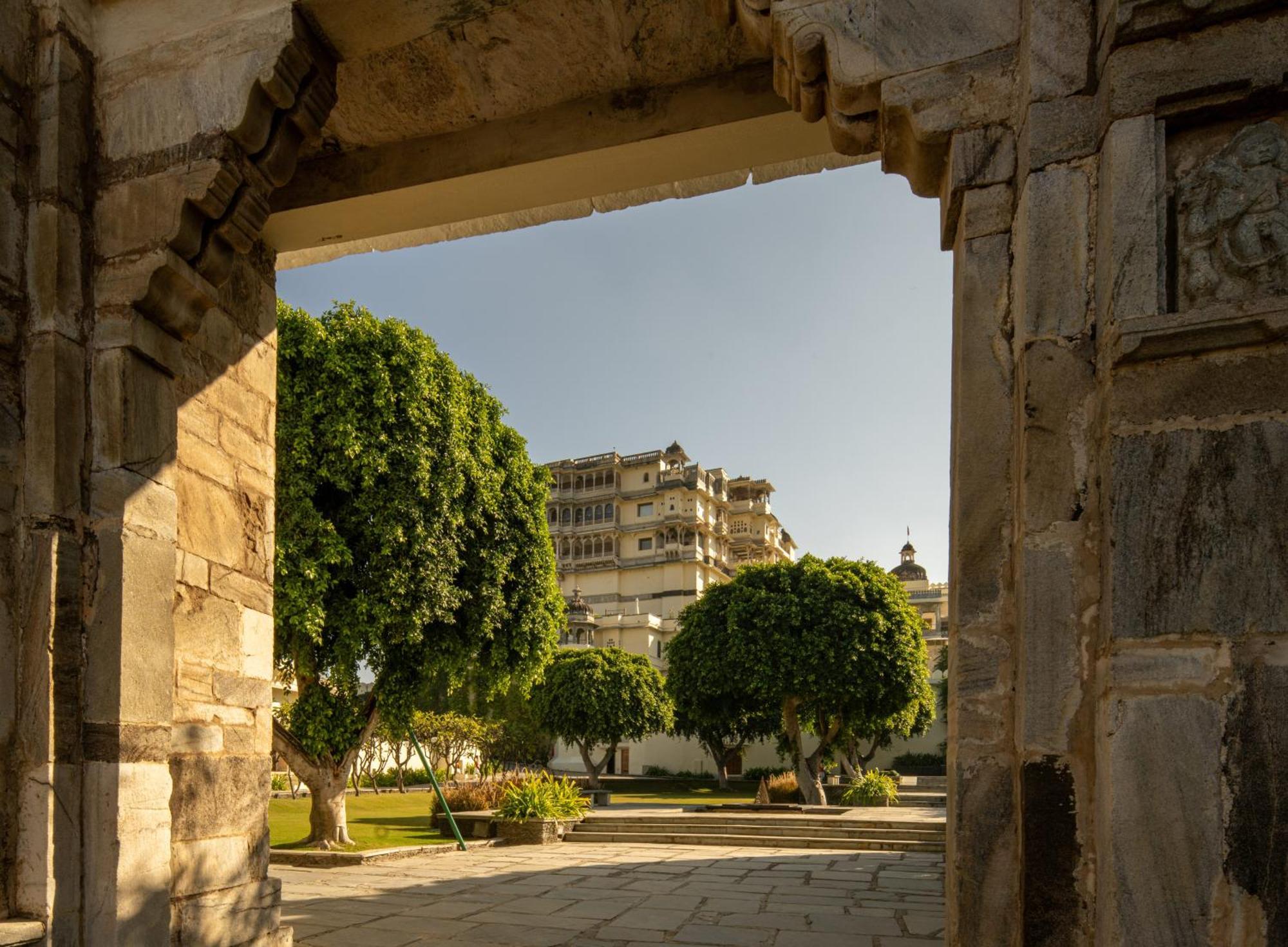 Hotel Raas Devigarh 5*